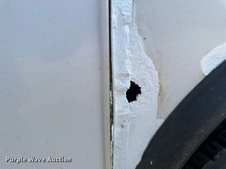 image for item DV0647 2011 Ford F750 Super Duty utility / service truck