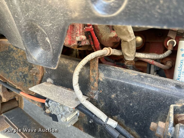 image for item DV0647 2011 Ford F750 Super Duty utility / service truck