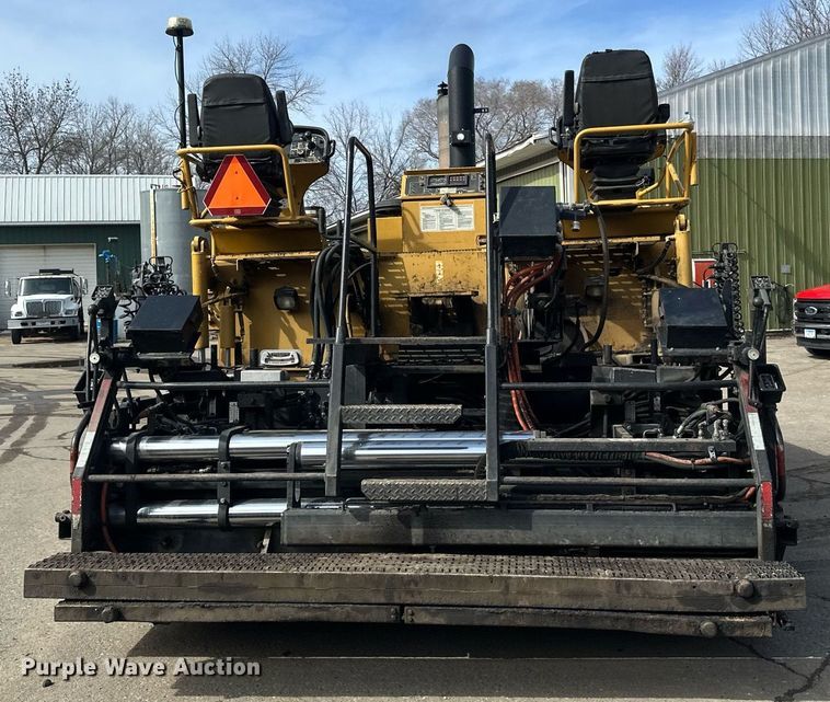 image for item DV0649 2010 Caterpillar AP1000D paver