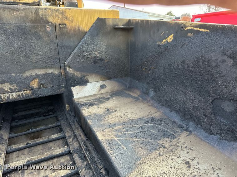 image for item DV0649 2010 Caterpillar AP1000D paver