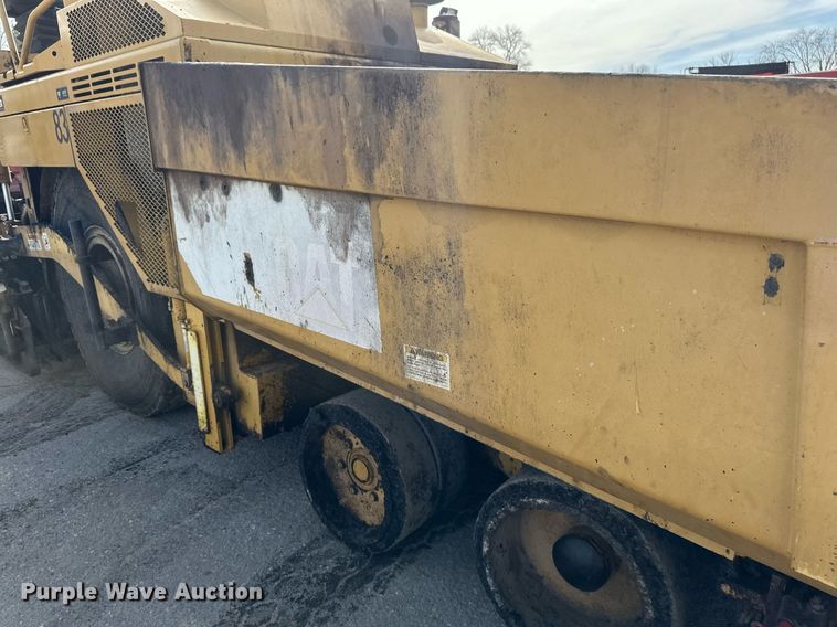 image for item DV0649 2010 Caterpillar AP1000D paver