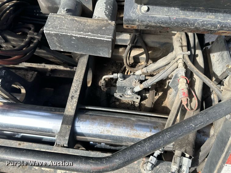 image for item DV0649 2010 Caterpillar AP1000D paver