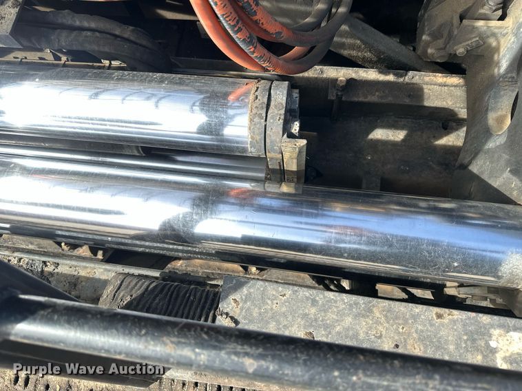 image for item DV0649 2010 Caterpillar AP1000D paver