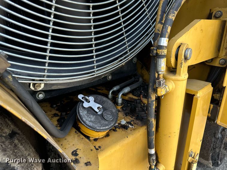 image for item DV0649 2010 Caterpillar AP1000D paver