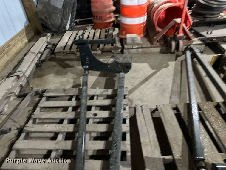 image for item DV0649 2010 Caterpillar AP1000D paver