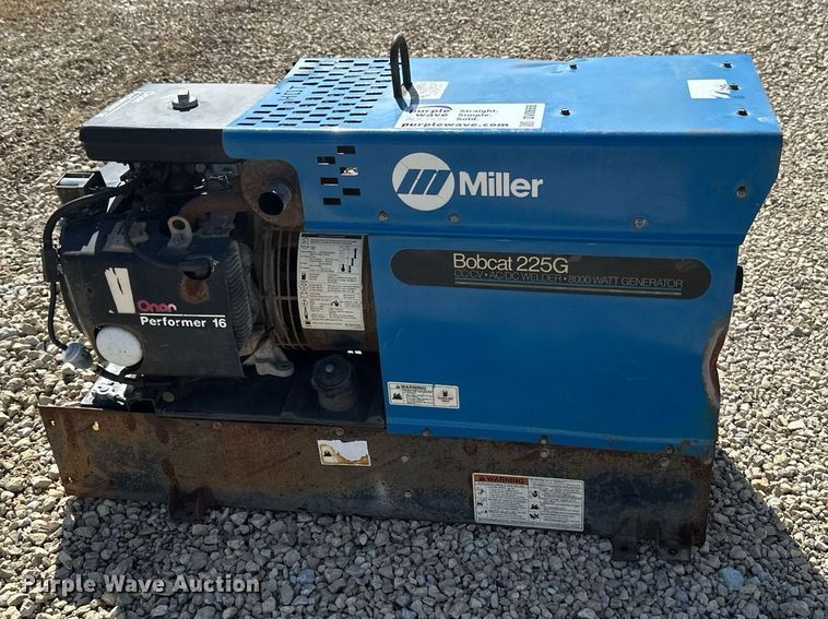 image for item DV0666 Miller Bobcat 225G welder/generator