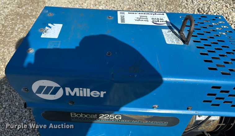 image for item DV0666 Miller Bobcat 225G welder/generator