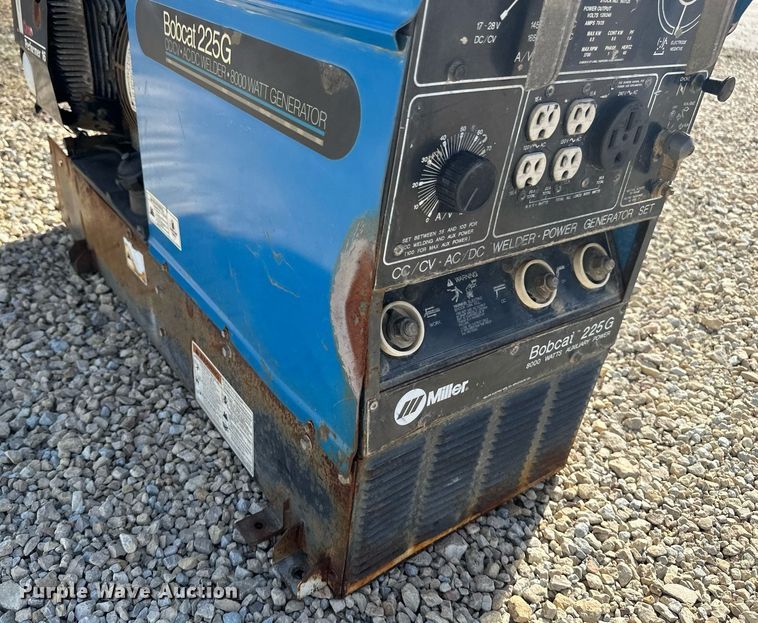 image for item DV0666 Miller Bobcat 225G welder/generator