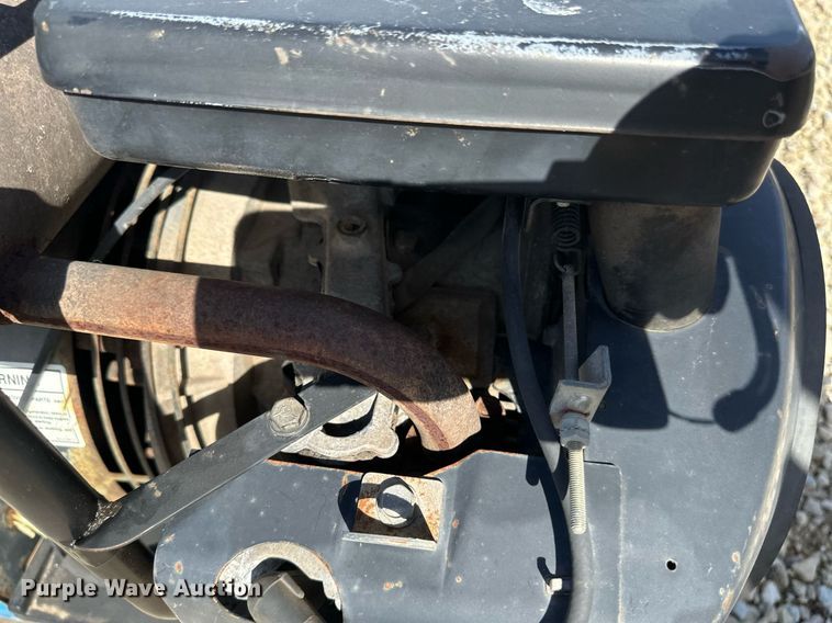 image for item DV0666 Miller Bobcat 225G welder/generator