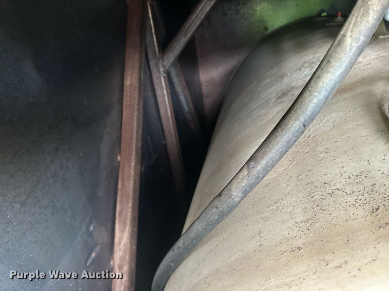 image for item DV0675 Fuel tank