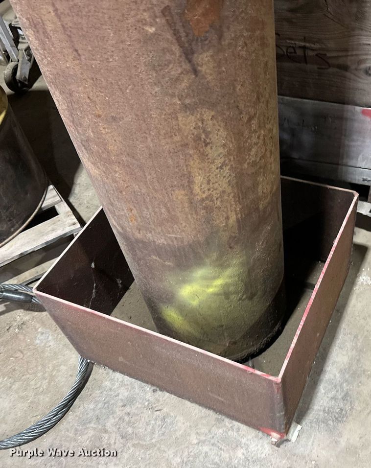 image for item DV0676 Hammer