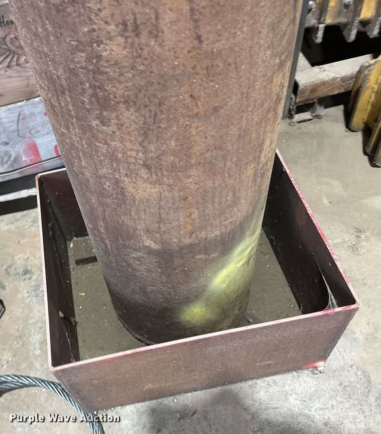 image for item DV0676 Hammer