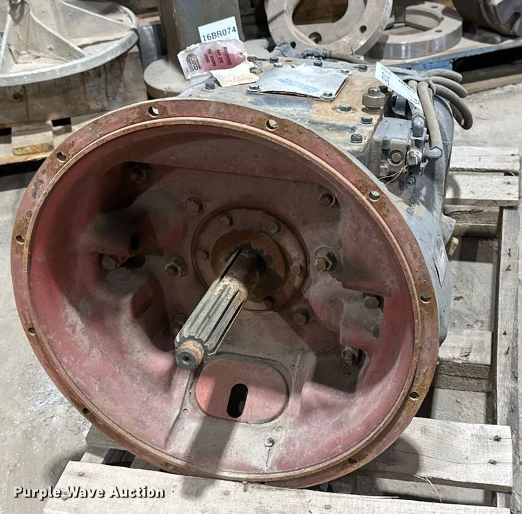 image for item DV0677 Eaton Fuller Roadranger RTO14708LL 8LL transmission