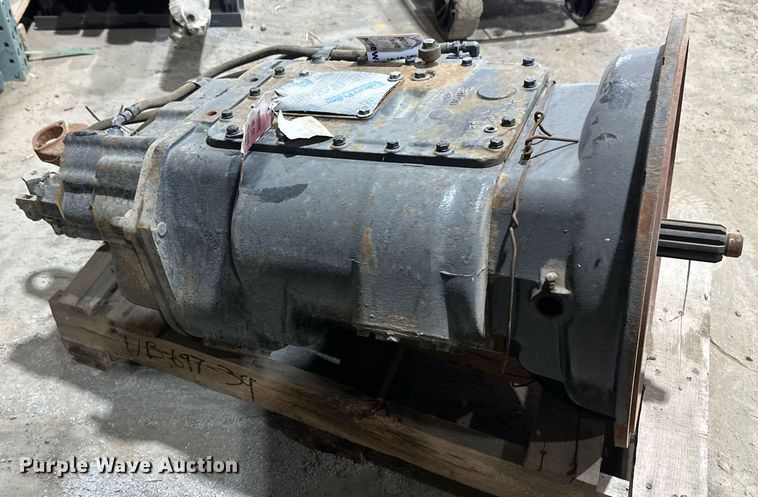 image for item DV0677 Eaton Fuller Roadranger RTO14708LL 8LL transmission