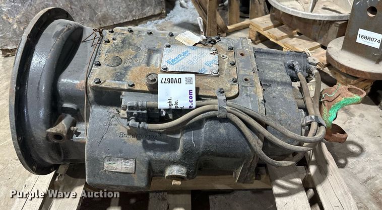 image for item DV0677 Eaton Fuller Roadranger RTO14708LL 8LL transmission