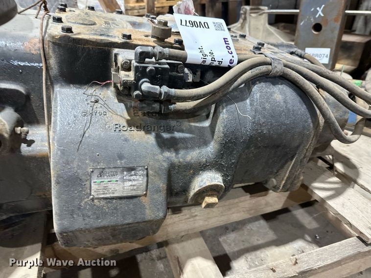 image for item DV0677 Eaton Fuller Roadranger RTO14708LL 8LL transmission