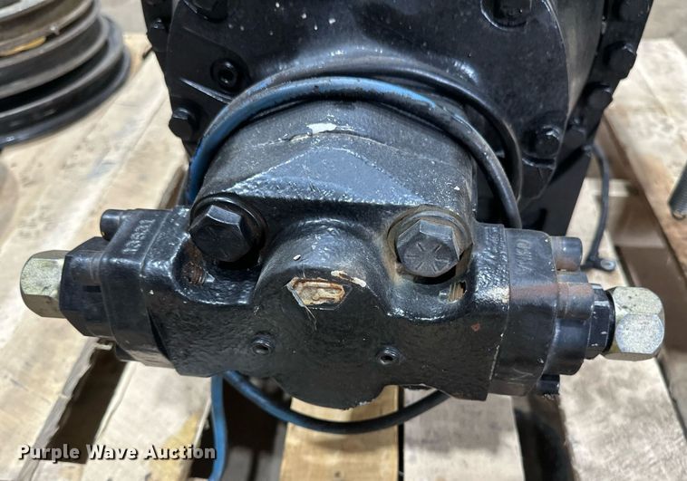 image for item DV0678 Pull Master M18-3-101-1 winch 