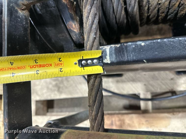 image for item DV0678 Pull Master M18-3-101-1 winch 