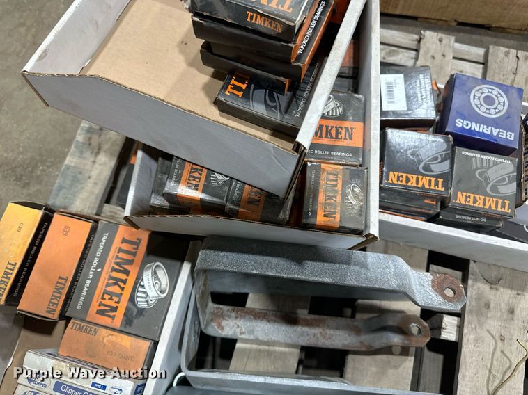 image for item DV0679 Truck parts