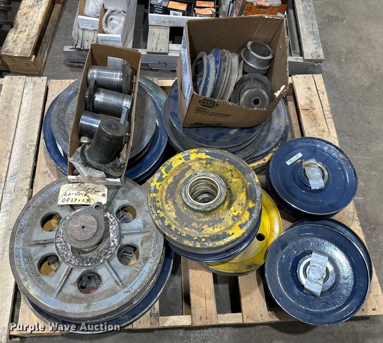 image for item DV0680 Truck parts