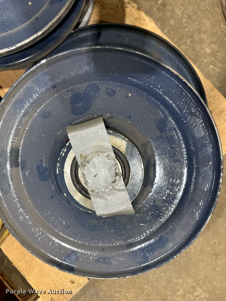 image for item DV0680 Truck parts