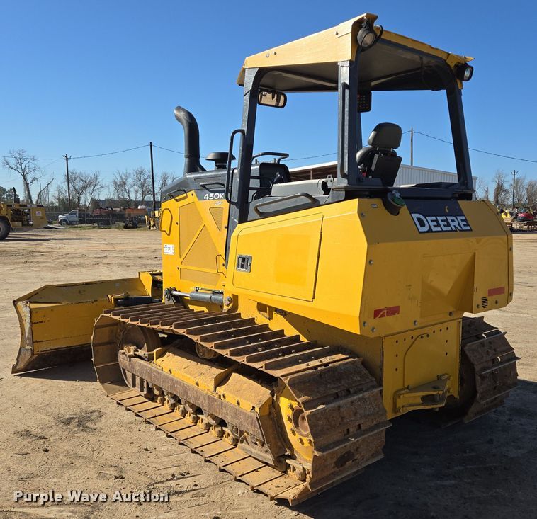 image for item DV1326 2022 John Deere 450K dozer
