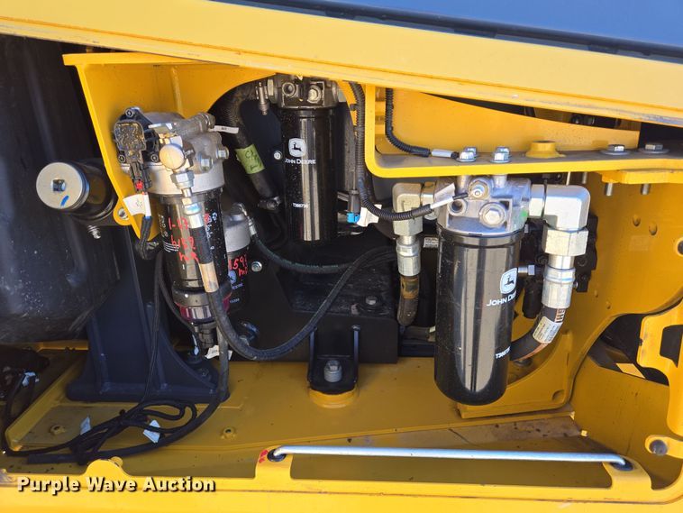 image for item DV1326 2022 John Deere 450K dozer