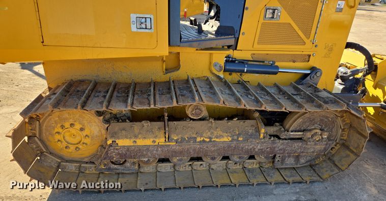 image for item DV1326 2022 John Deere 450K dozer