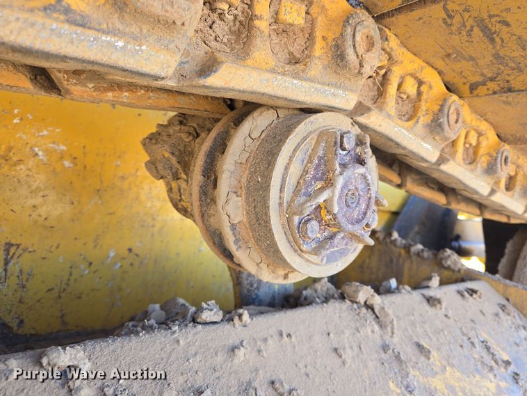 image for item DV1326 2022 John Deere 450K dozer