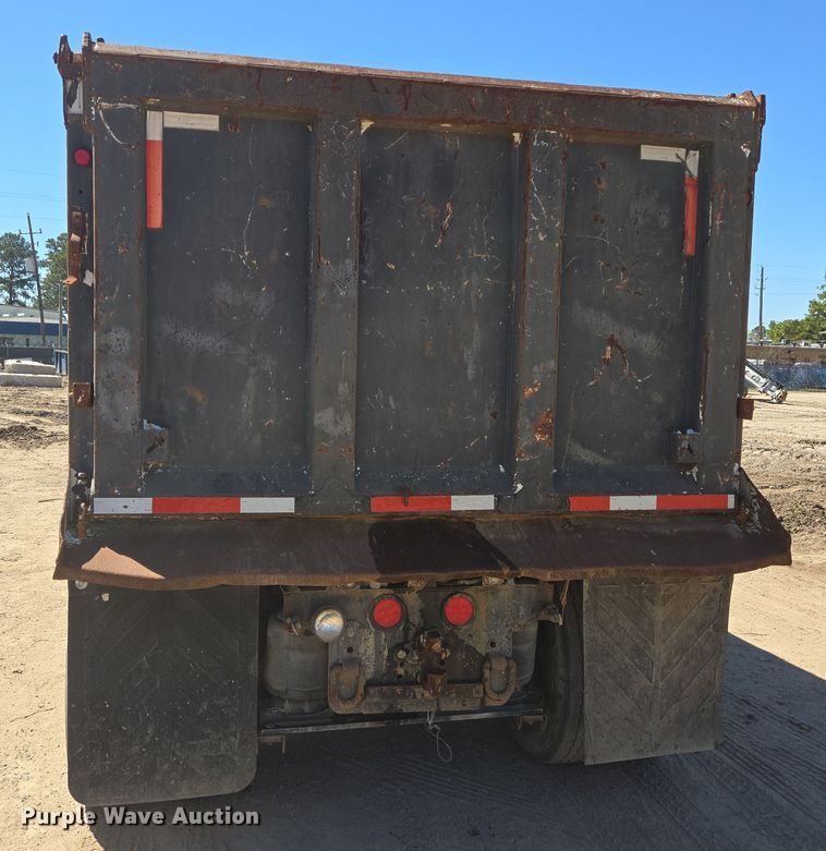 image for item DV1328 2001 Mack CX613 dump truck