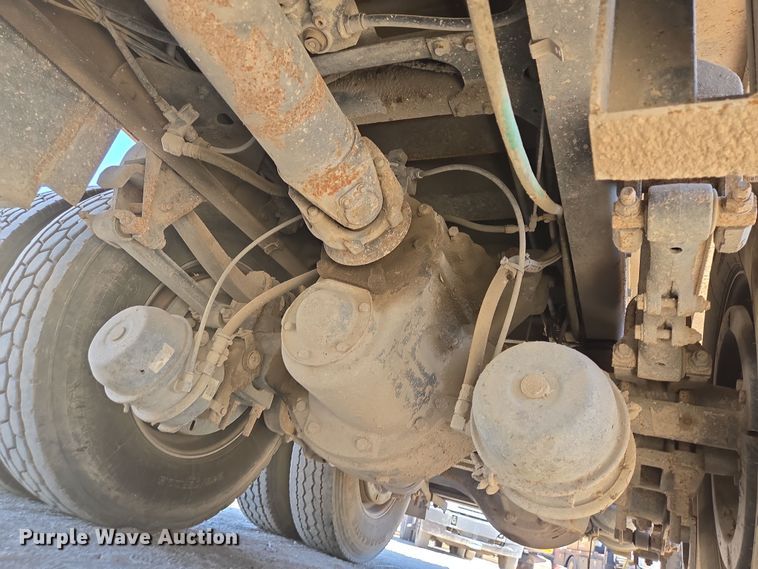 image for item DV1328 2001 Mack CX613 dump truck