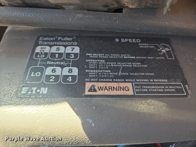 image for item DV1328 2001 Mack CX613 dump truck