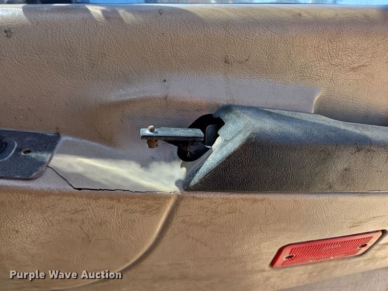 image for item DV1328 2001 Mack CX613 dump truck