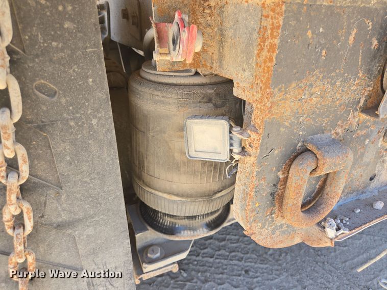 image for item DV1331 2001 Mack CX613 dump truck