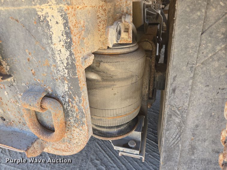 image for item DV1331 2001 Mack CX613 dump truck