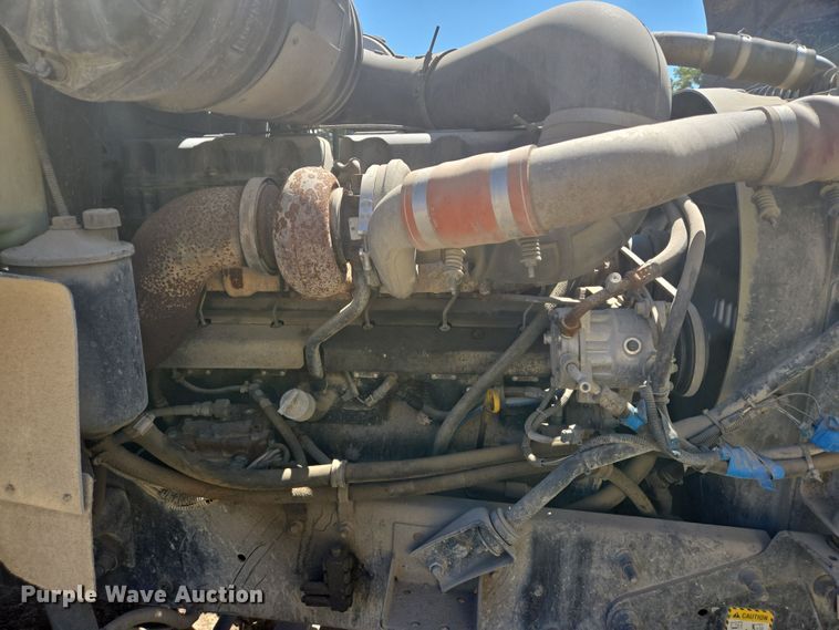 image for item DV1331 2001 Mack CX613 dump truck