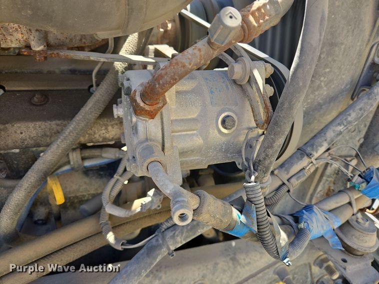 image for item DV1331 2001 Mack CX613 dump truck