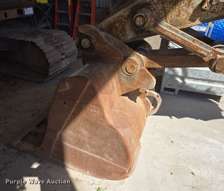 image for item DV1332 Volvo EC160B LC excavator