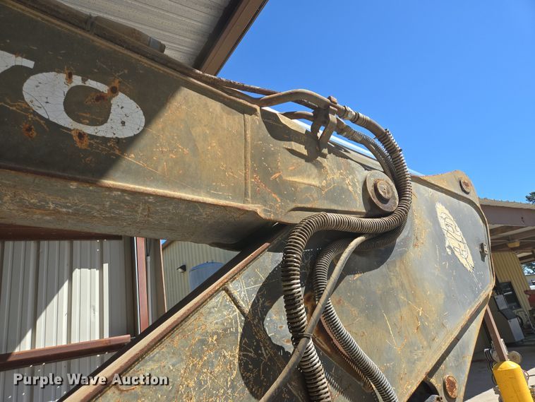 image for item DV1332 Volvo EC160B LC excavator