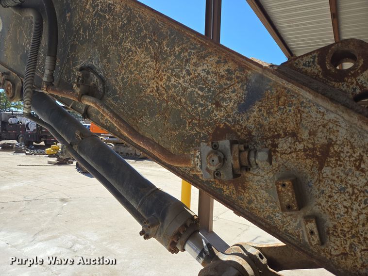 image for item DV1332 Volvo EC160B LC excavator