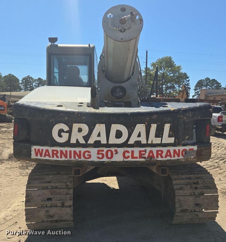 image for item DV1335 2007 Gradall XL 3200 excavator