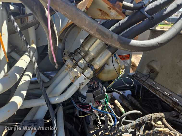 image for item DV1335 2007 Gradall XL 3200 excavator