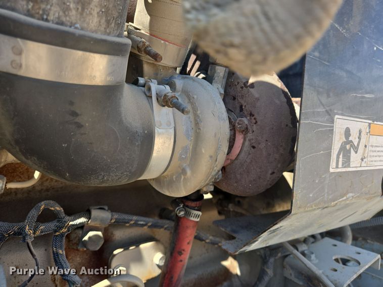 image for item DV1335 2007 Gradall XL 3200 excavator