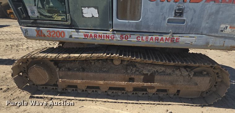 image for item DV1335 2007 Gradall XL 3200 excavator