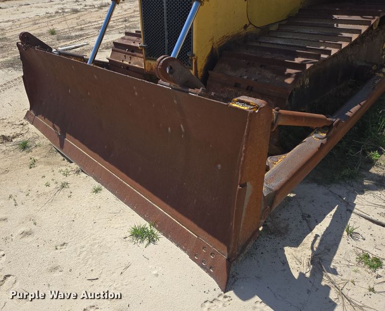 image for item DV1342 2017 Komatsu D65PX dozer