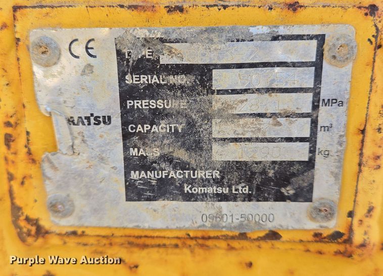 image for item DV1342 2017 Komatsu D65PX dozer