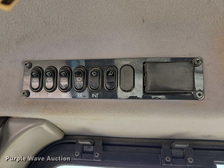 image for item DV1342 2017 Komatsu D65PX dozer