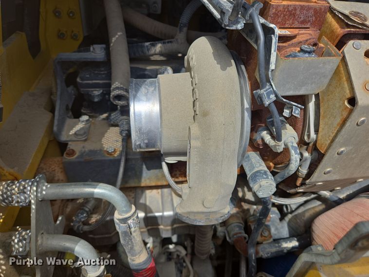 image for item DV1342 2017 Komatsu D65PX dozer