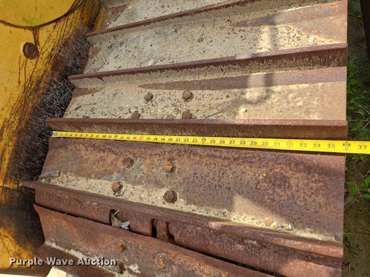 image for item DV1342 2017 Komatsu D65PX dozer