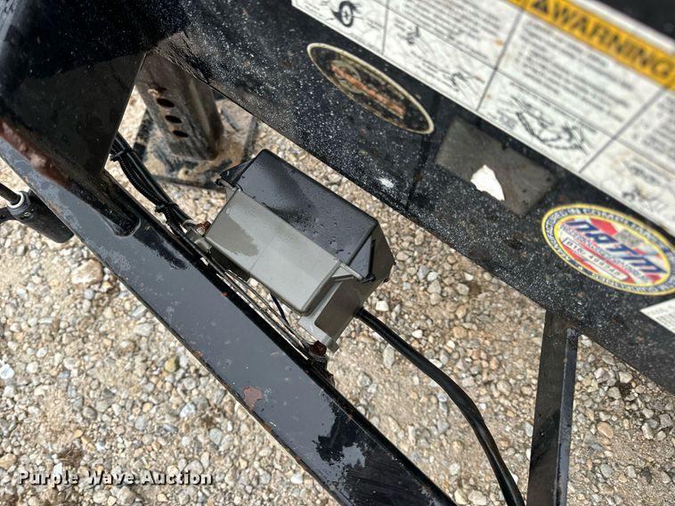 image for item DV1753 2017 Trailerman tilt deck equipment trailer